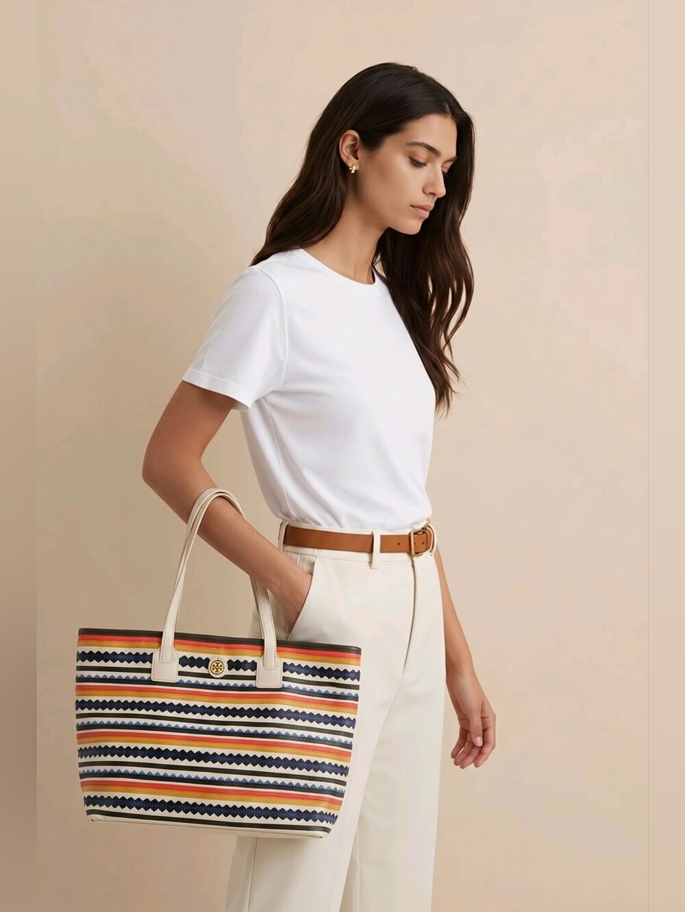 Tory Burch Robinson Shoulder Bag.